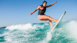 wake surfing vs regular surfing